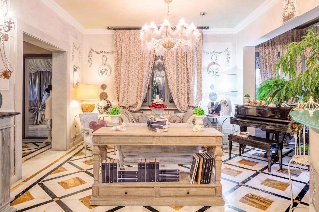 Hotel Luciana Марина ди Маса Екстериор снимка