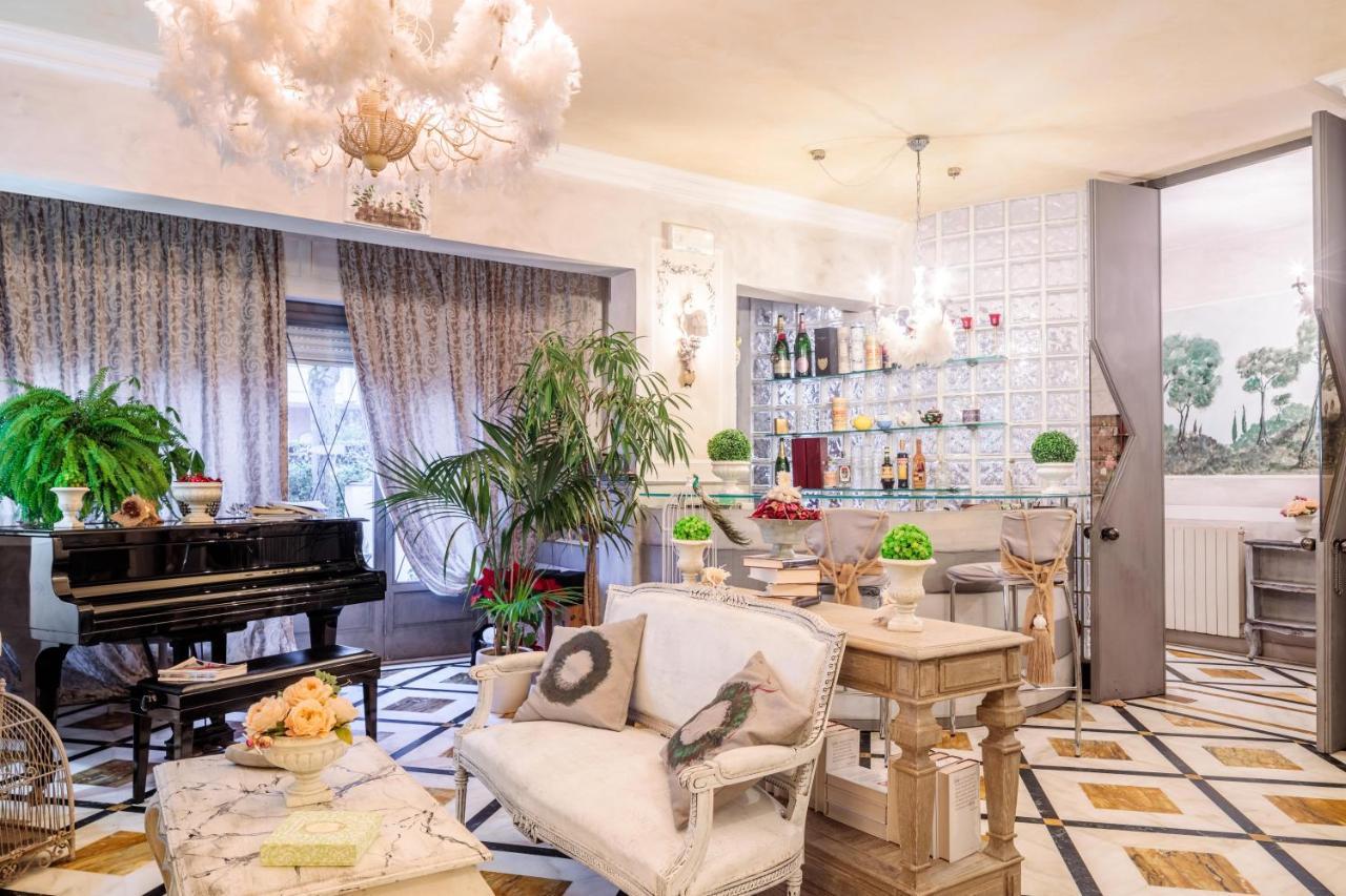Hotel Luciana Марина ди Маса Екстериор снимка