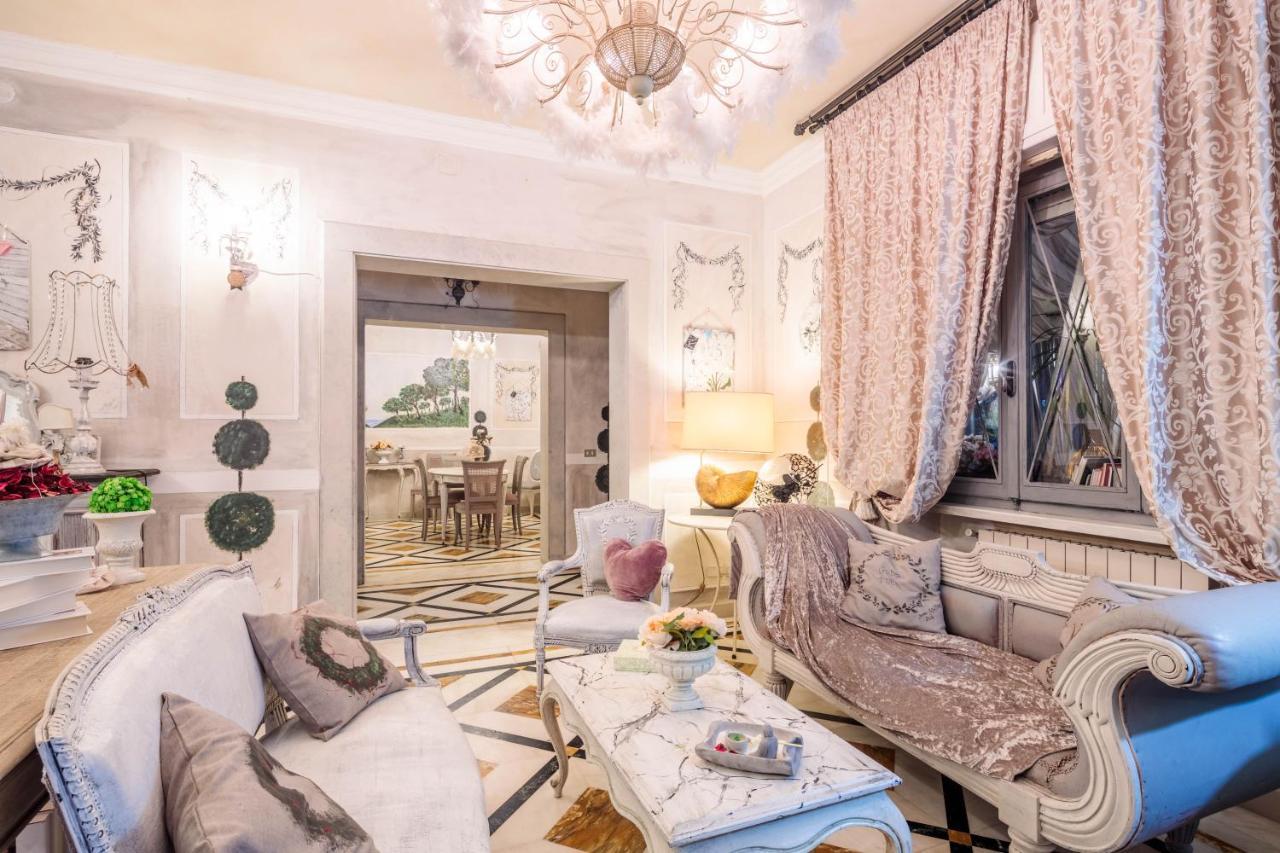 Hotel Luciana Марина ди Маса Екстериор снимка