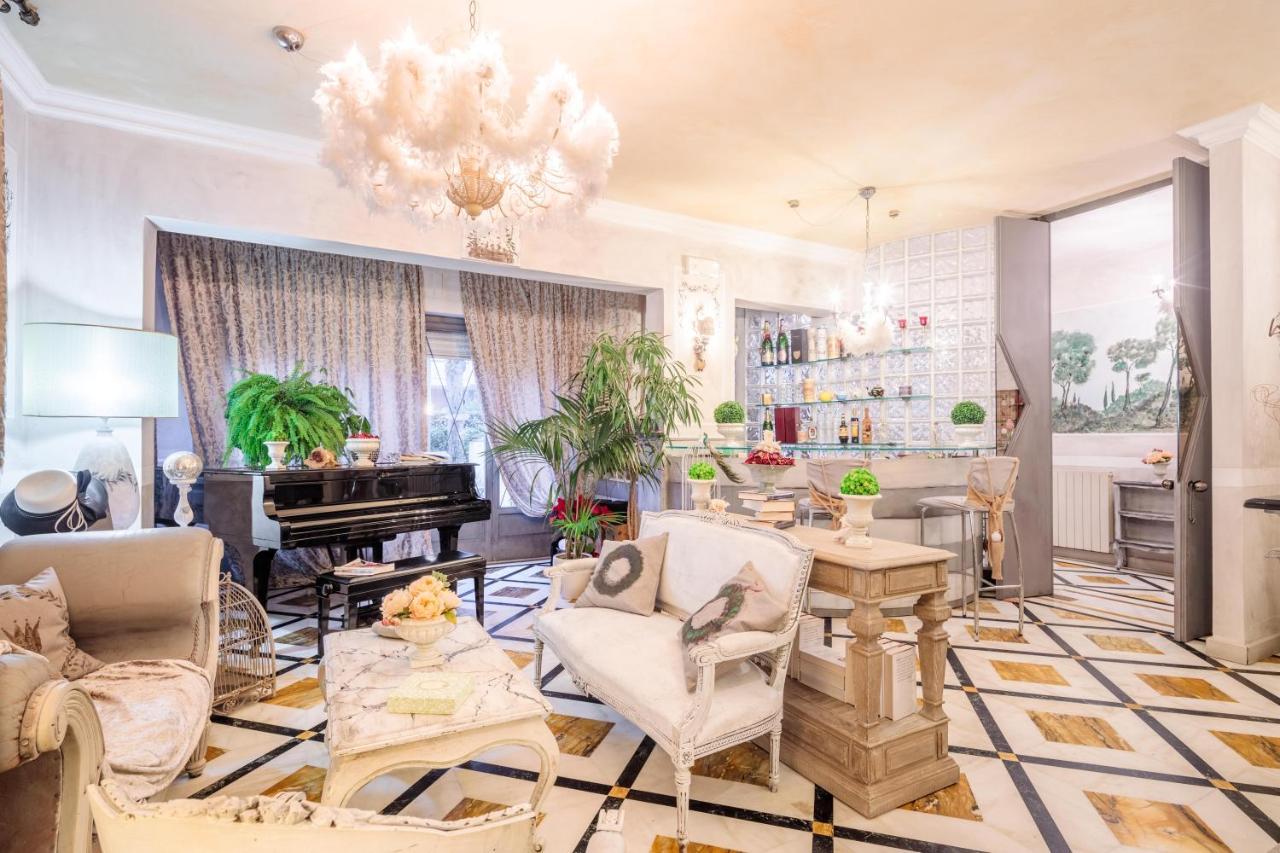 Hotel Luciana Марина ди Маса Екстериор снимка