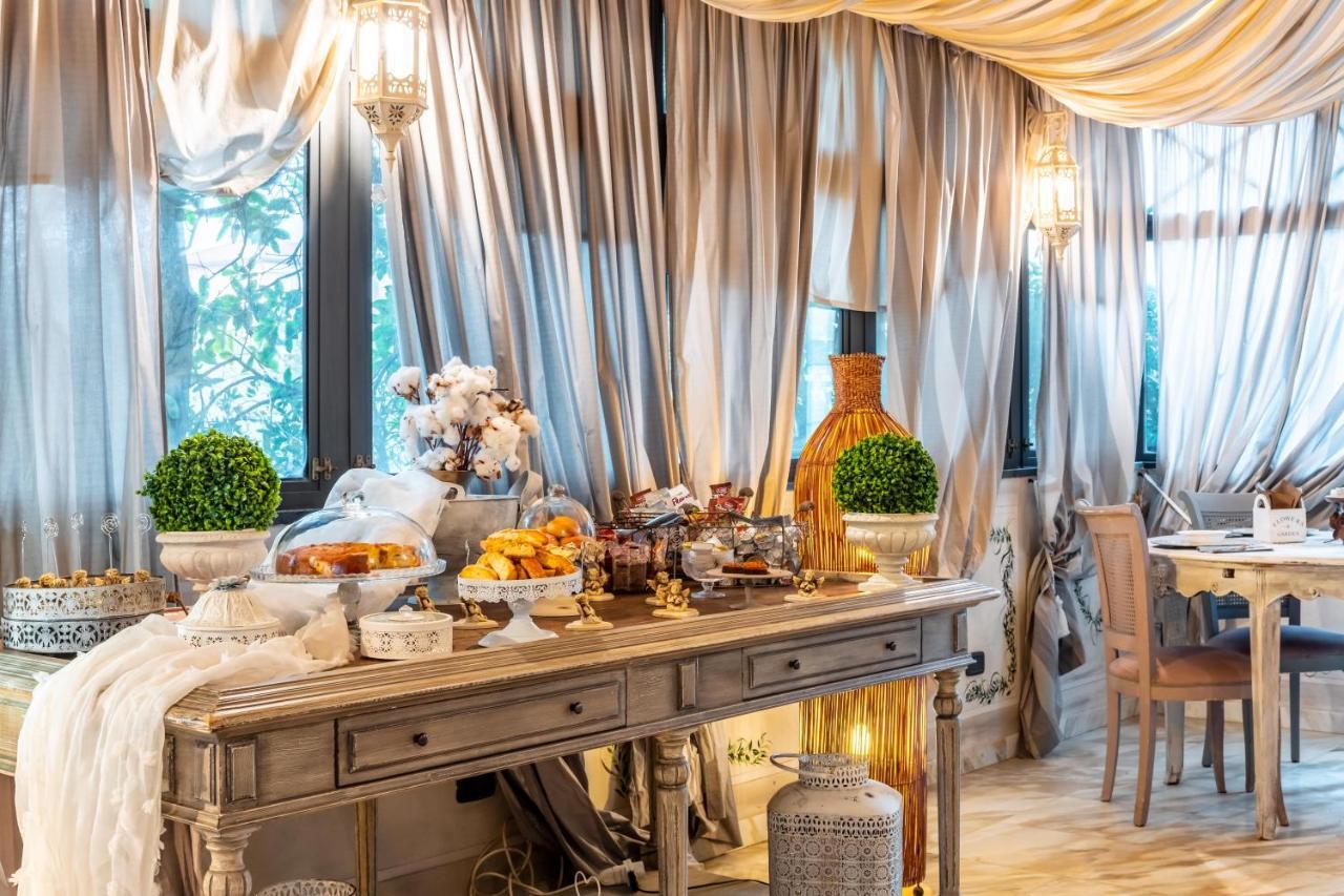 Hotel Luciana Марина ди Маса Екстериор снимка