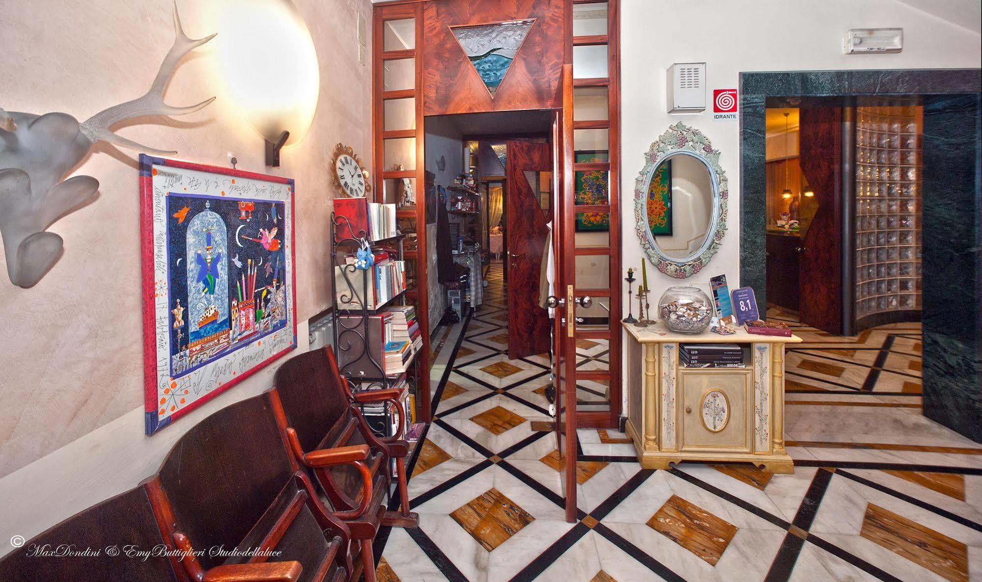 Hotel Luciana Марина ди Маса Екстериор снимка